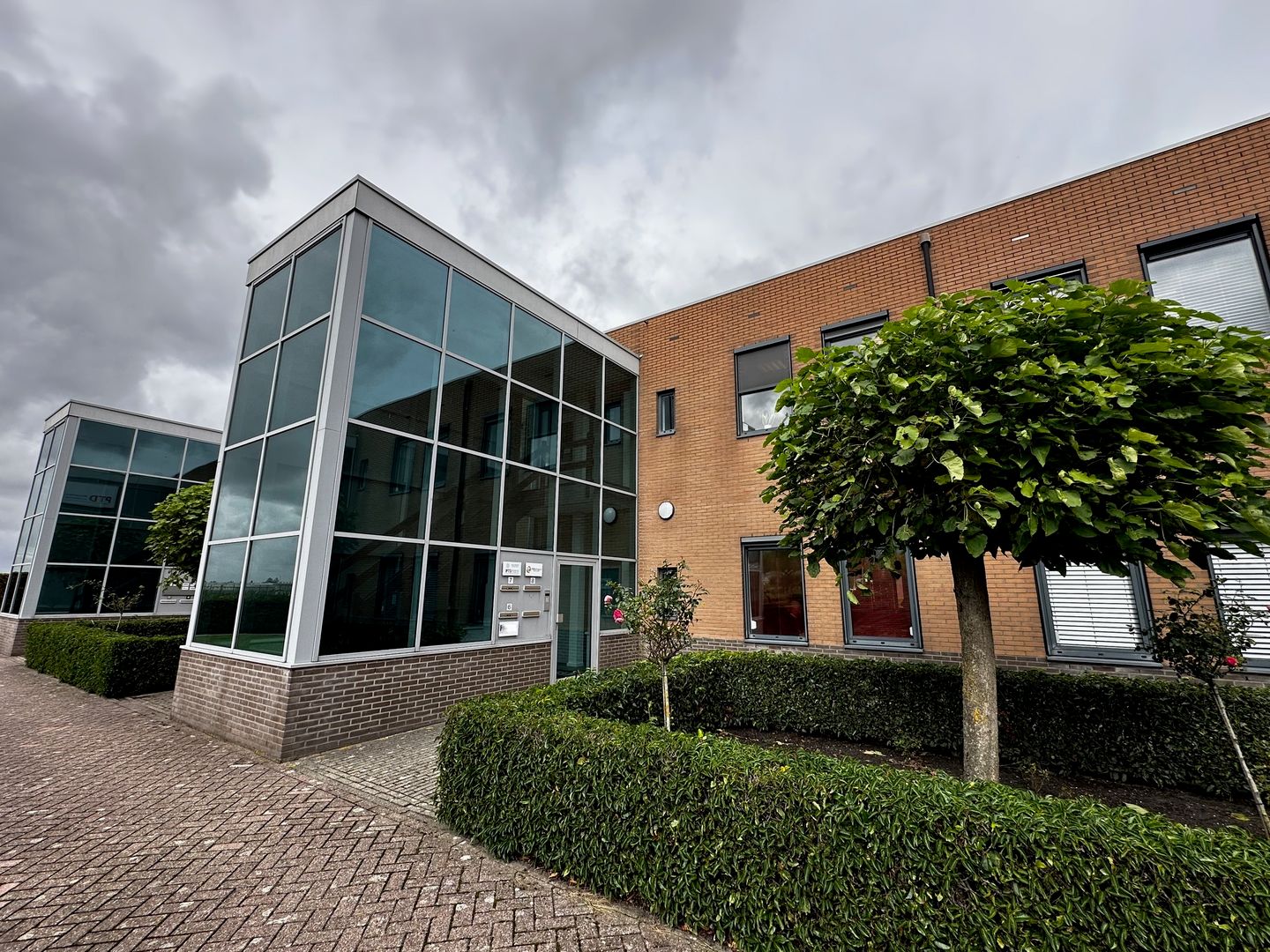 Bekijk foto 2 van Hoekeindsehof 8