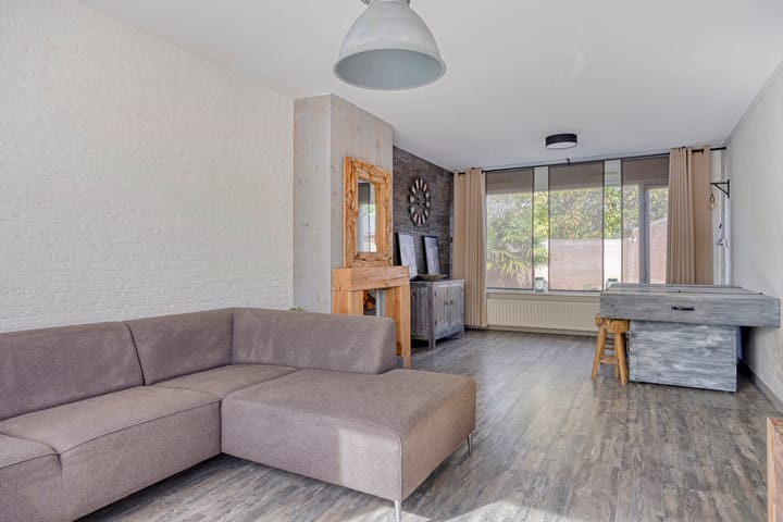 Photo 3 of Heuveleind 3