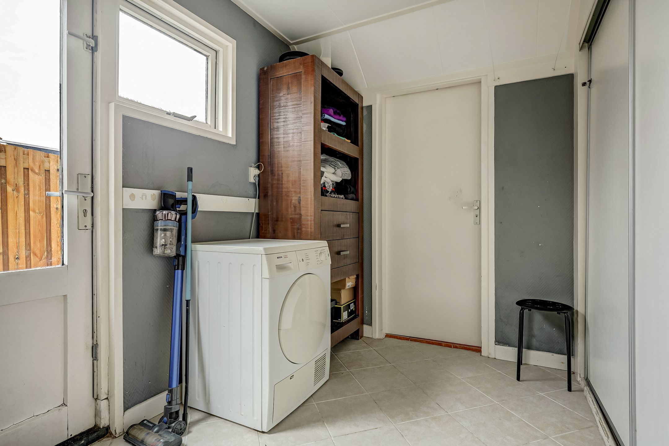 Photo 9 of Burgemeester van der Havestraat 53