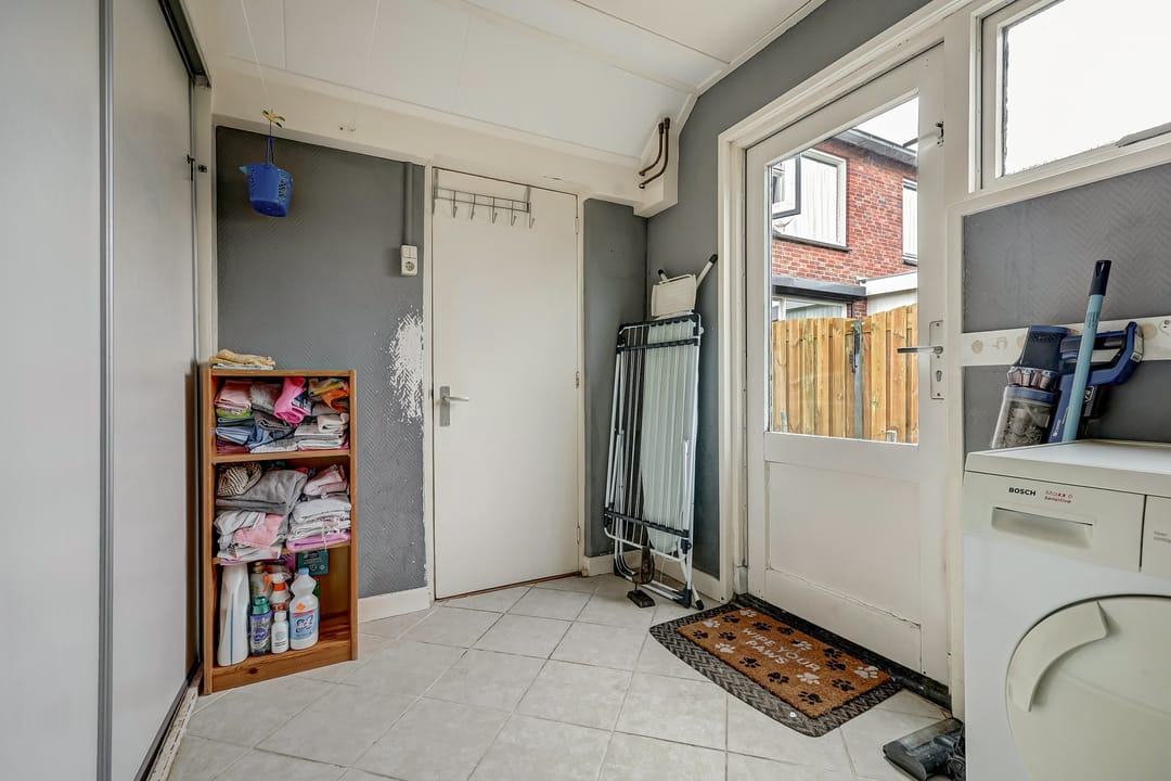 Photo 11 of Burgemeester van der Havestraat 53