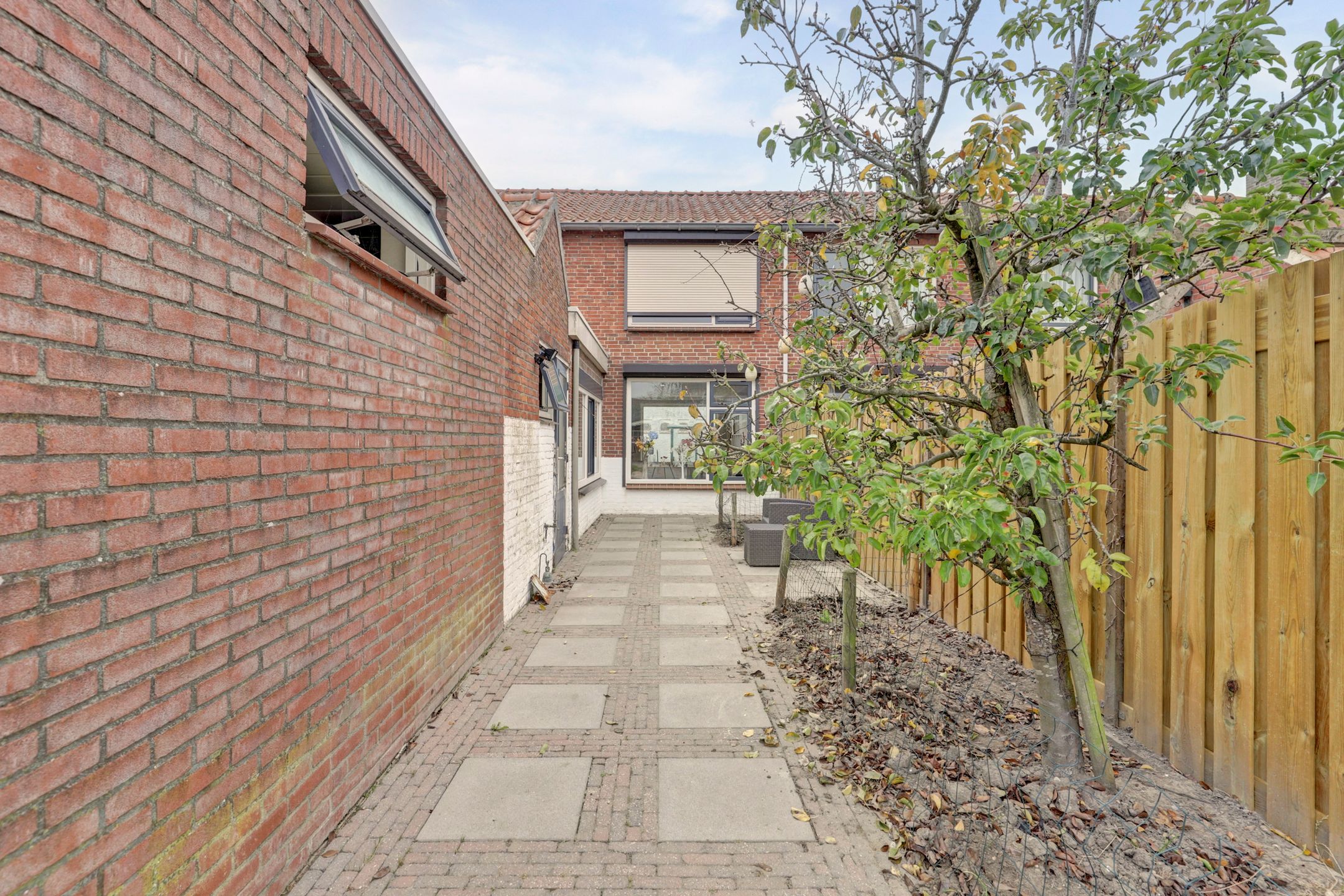 Photo 27 of Burgemeester van der Havestraat 53