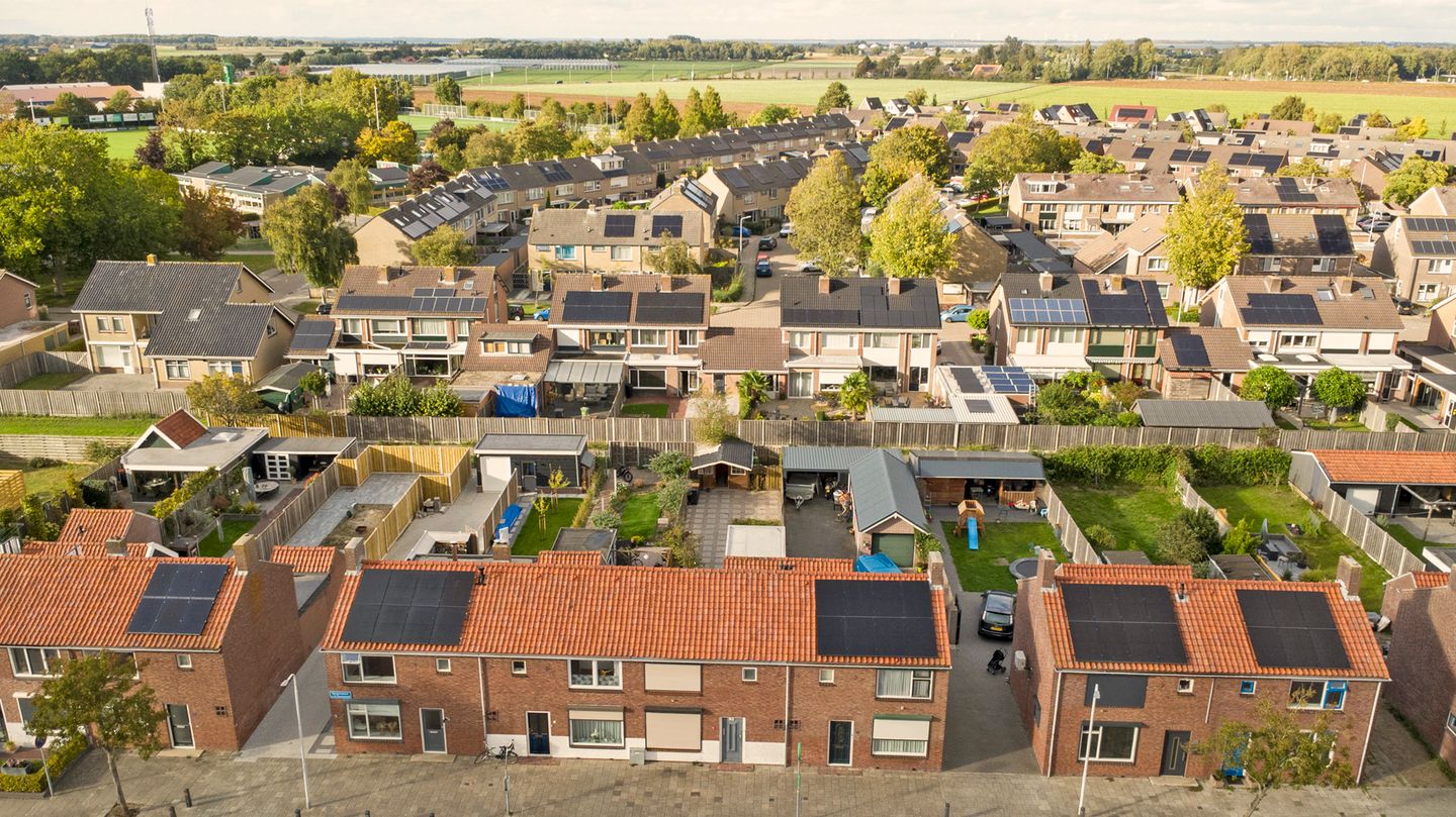 Photo 34 of Burgemeester van der Havestraat 53