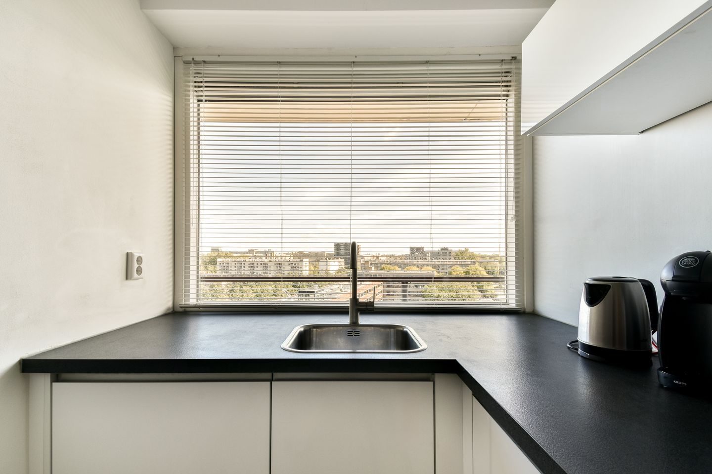 Foto 14 van Burgemeester Hogguerstraat 1061