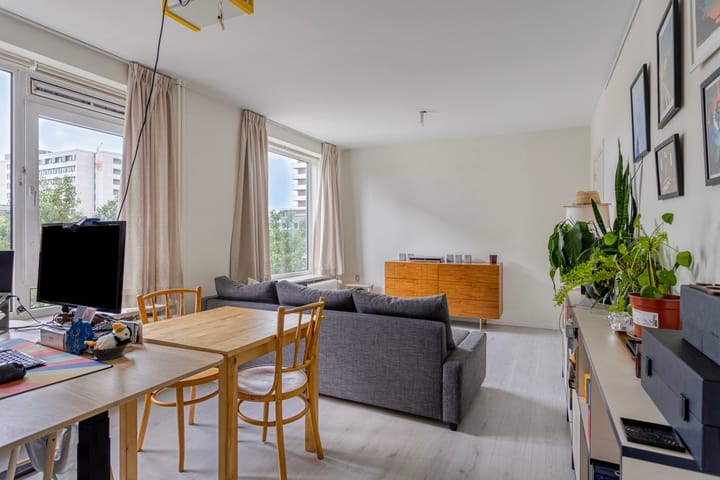 Photo 6 of Van Vollenhovenlaan 2