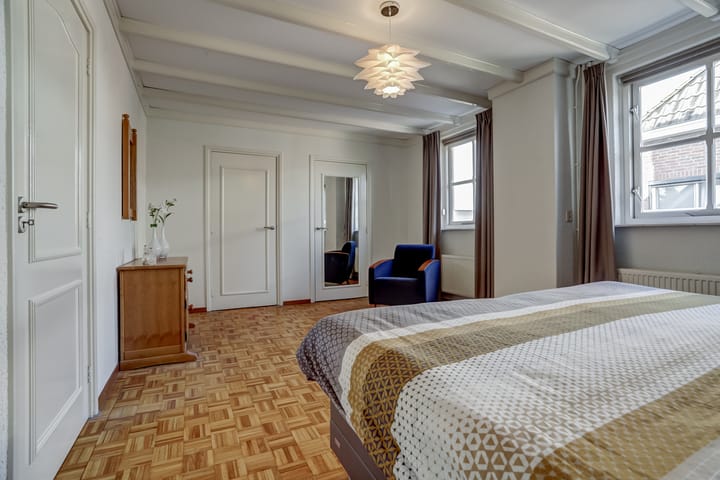 Foto 30 van Bieshof 1