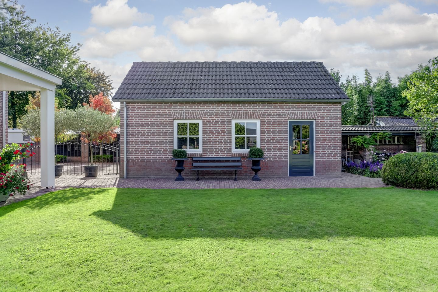 Foto 55 van Bieshof 1