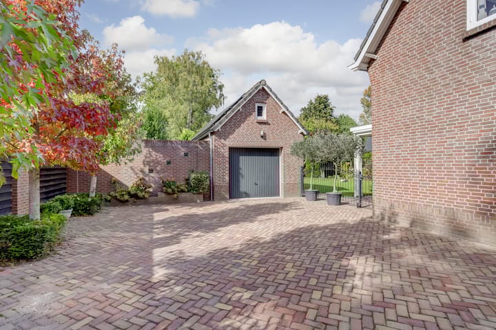 Foto 58 van Bieshof 1