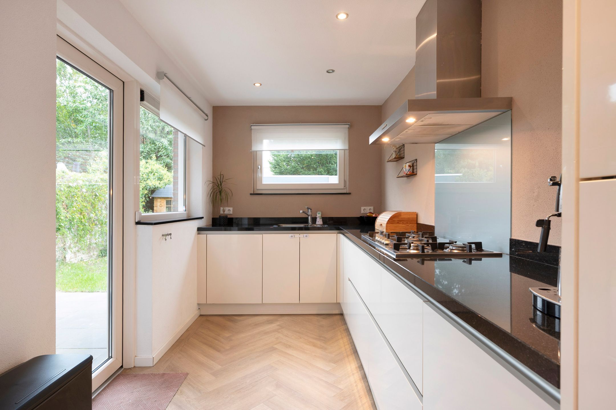 Foto 18 van Rijksweg Noord 261