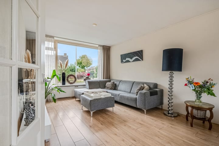 Foto 8 van Margrietstraat 12