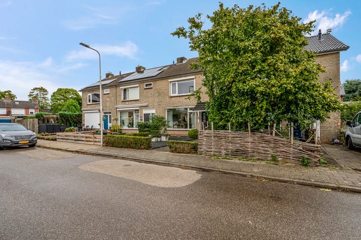 Foto 32 van Margrietstraat 12