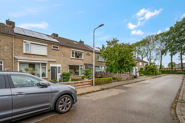 Foto 33 van Margrietstraat 12