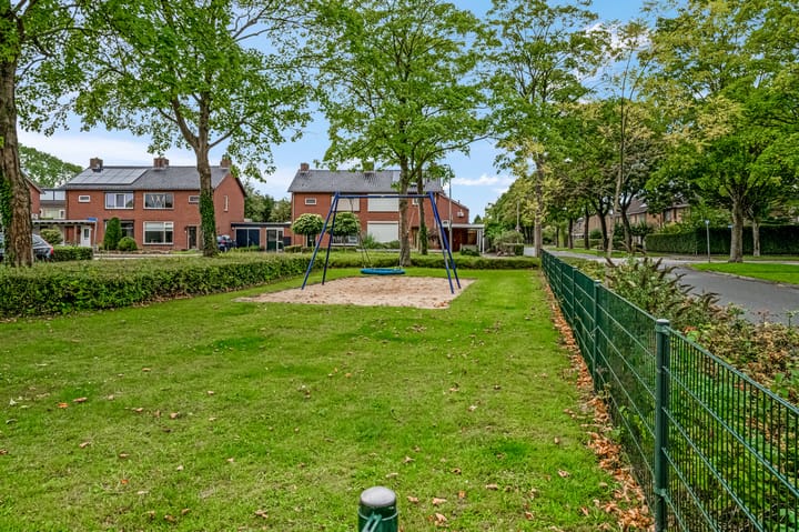 Foto 36 van Margrietstraat 12