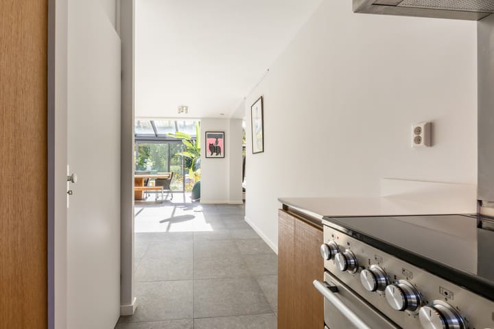 Foto 23 van Wilhelmina van Pruisenlaan 64