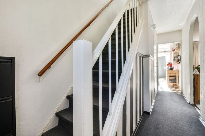 Photo 5 of Amandelstraat 28