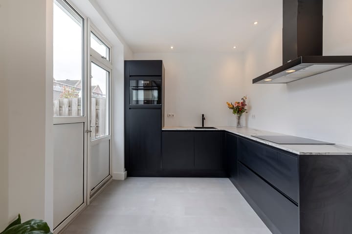 Foto 16 van Julianastraat 32