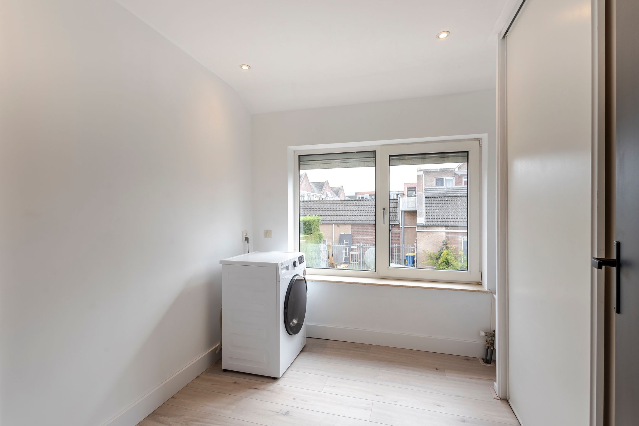 Foto 24 van Julianastraat 32