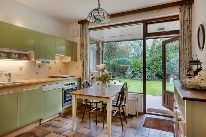 Foto 10 van Weerdslag 93