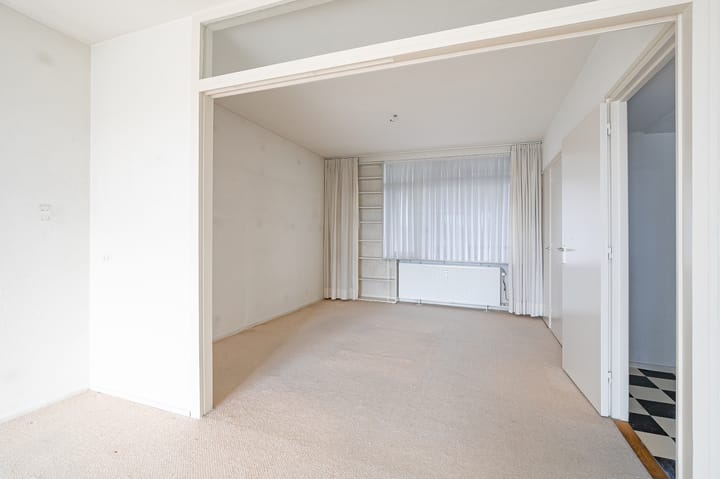 Foto 9 van Sint Annadal 17-F