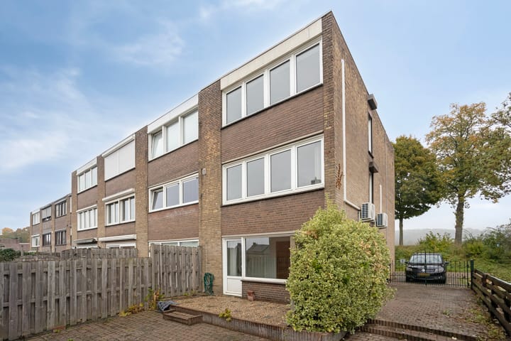 Foto 30 van Slagsteenstraat 16