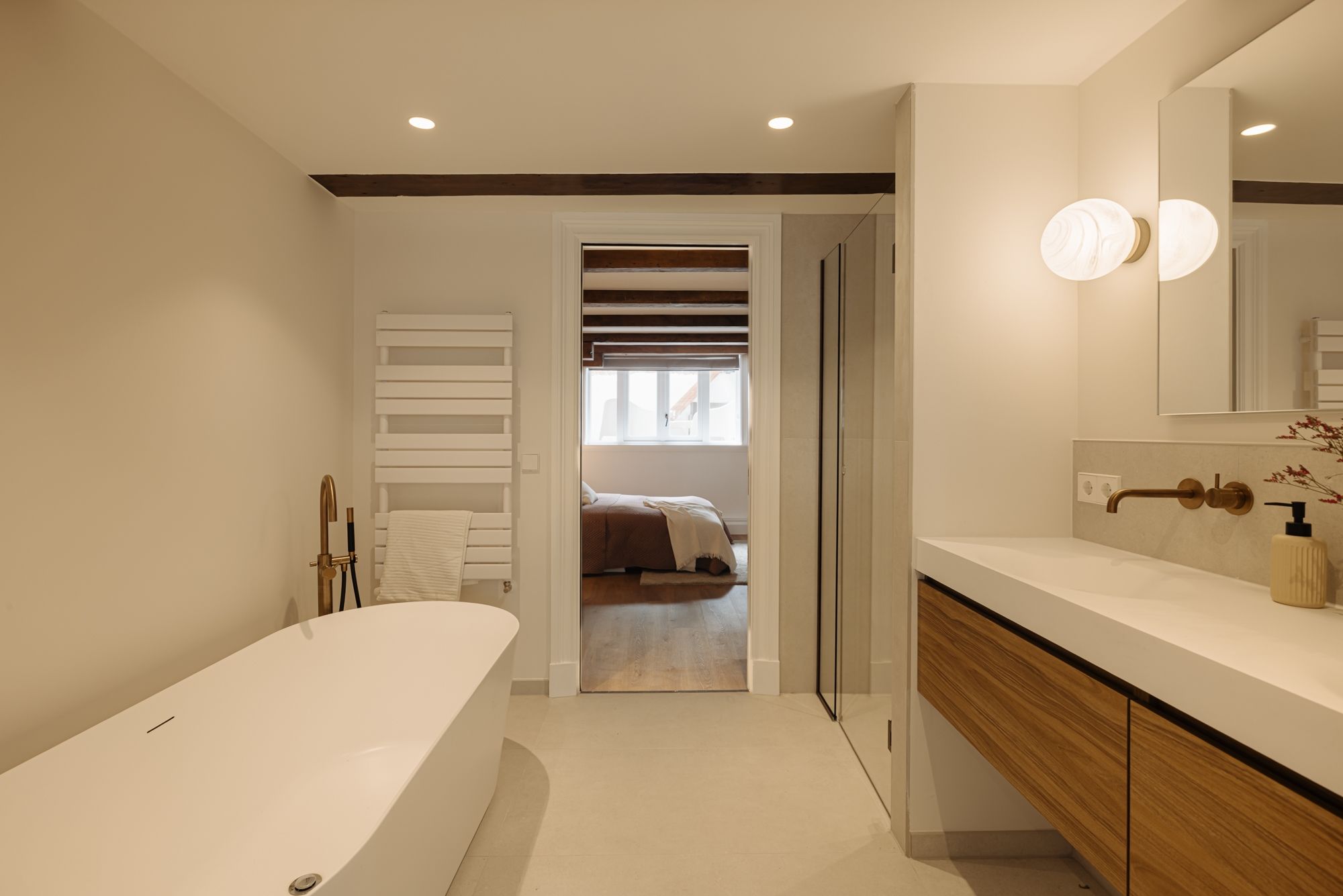 Photo 12 of Boomssloot Residences