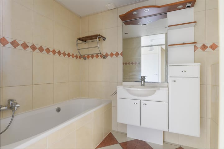 Foto 13 van Irawan Soejonostraat 29