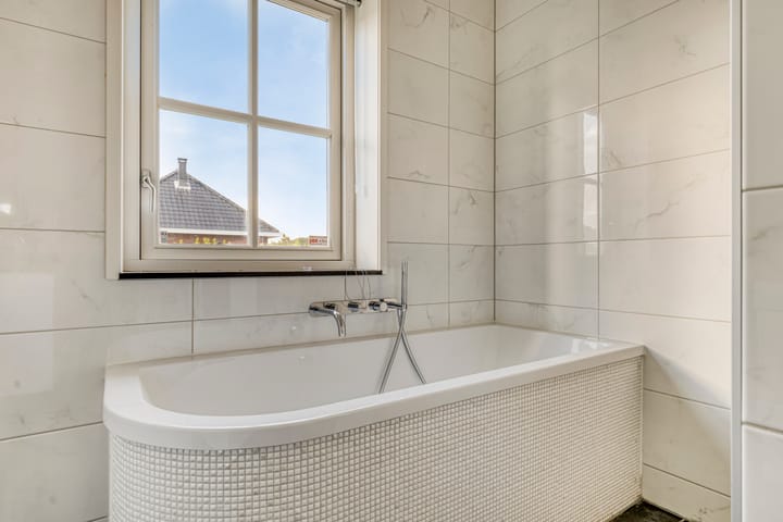 Photo 31 of Vitus Beringstraat 2-A