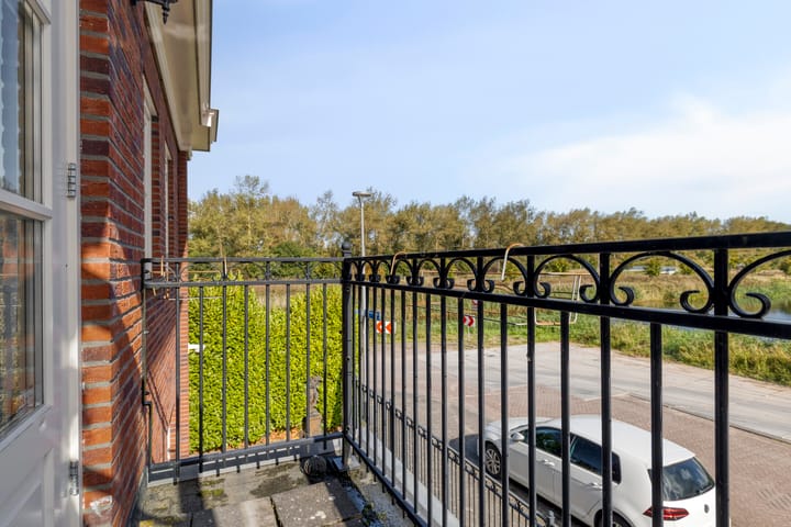 Photo 35 of Vitus Beringstraat 2-A