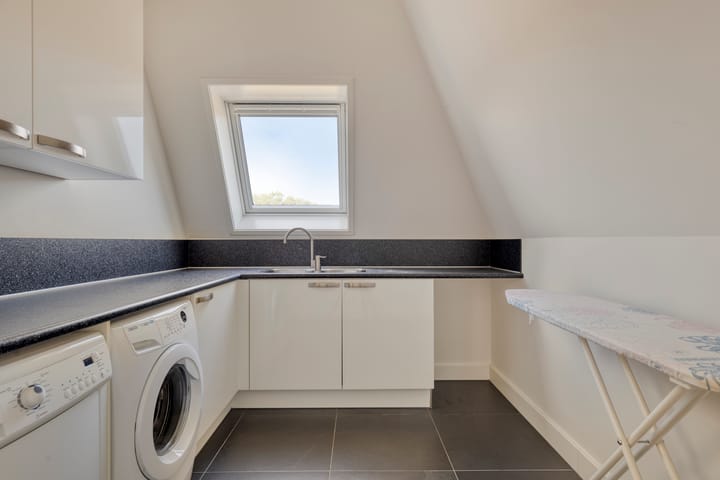 Photo 42 of Vitus Beringstraat 2-A