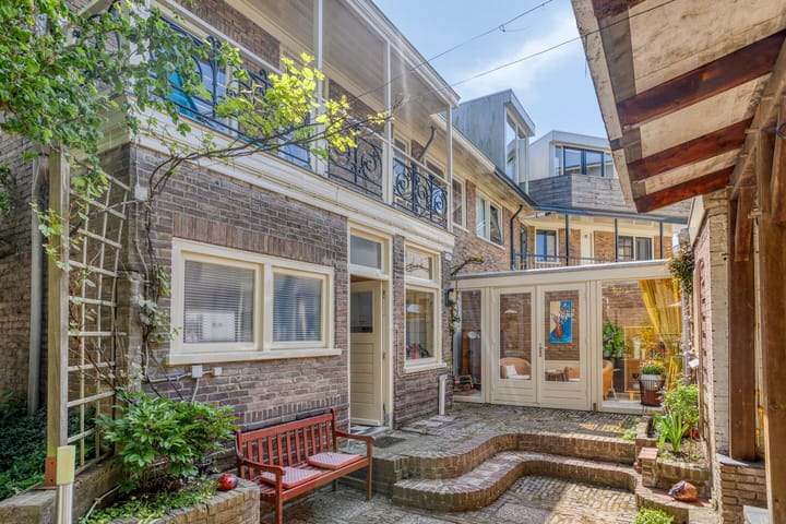 Photo 20 of Oranjestraat 121