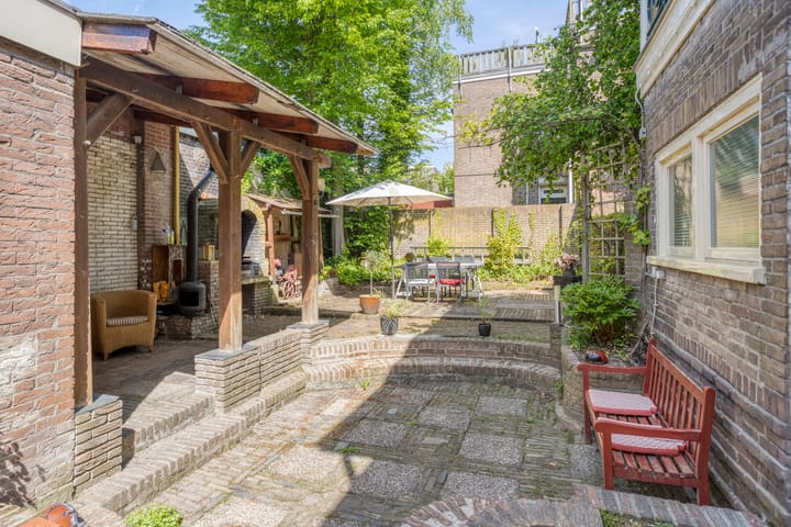 Photo 21 of Oranjestraat 121