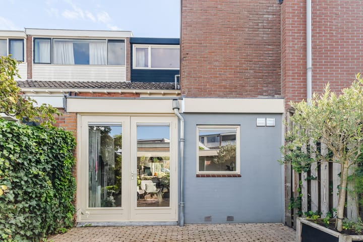 Foto 23 van F. Koolhovenstraat 32