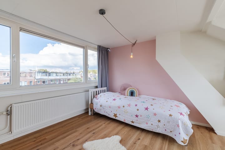 Foto 44 van F. Koolhovenstraat 32