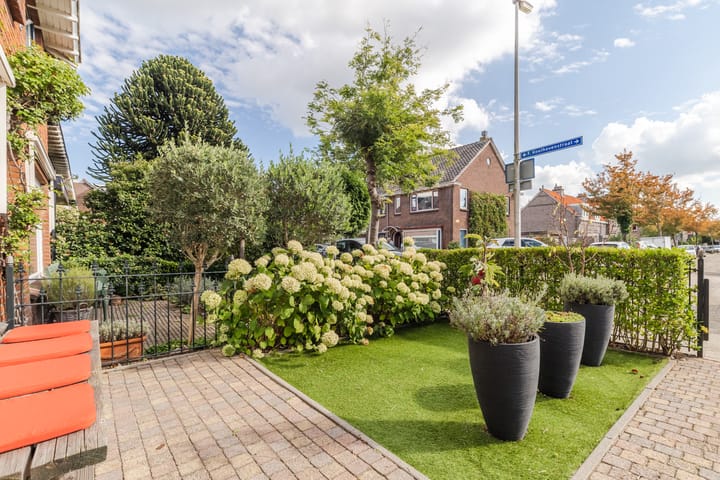 Foto 56 van F. Koolhovenstraat 32