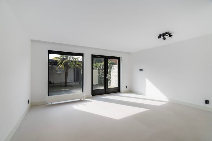 Photo 2 of Waddenring 27