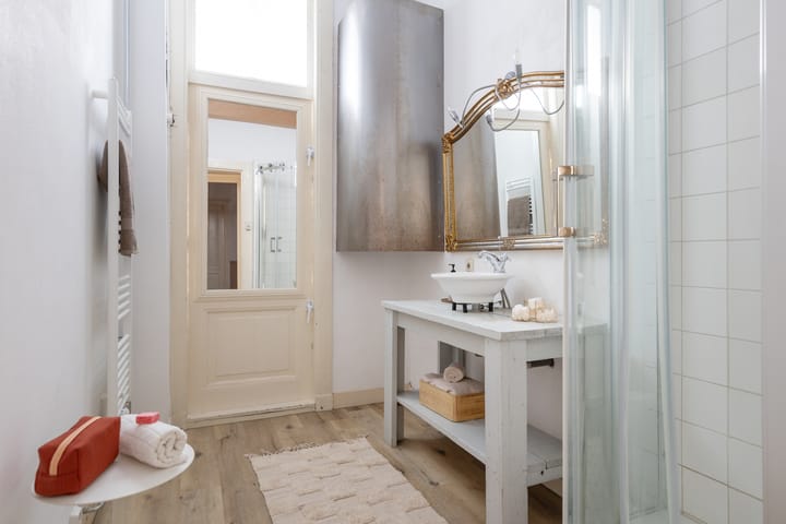 Photo 32 of Willem van Noortstraat 103