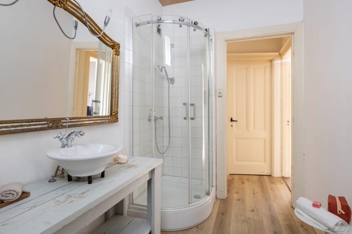 Photo 34 of Willem van Noortstraat 103