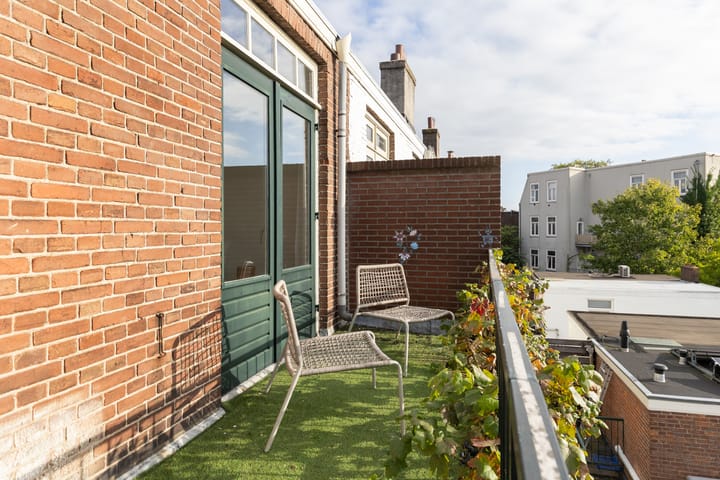 Photo 52 of Willem van Noortstraat 103