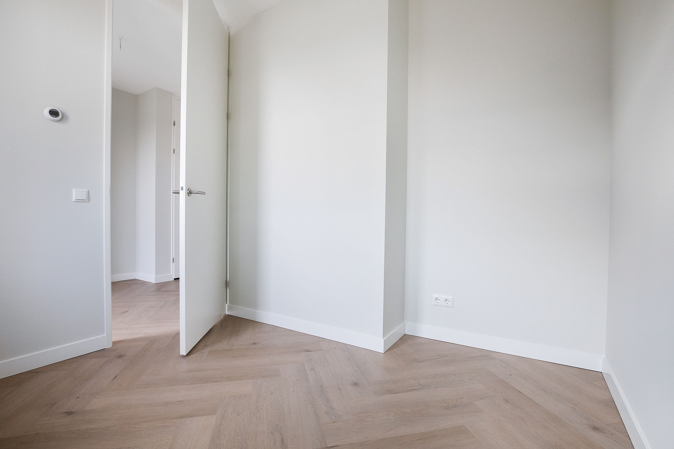 Photo 24 of Mies van der Rohestraat 301