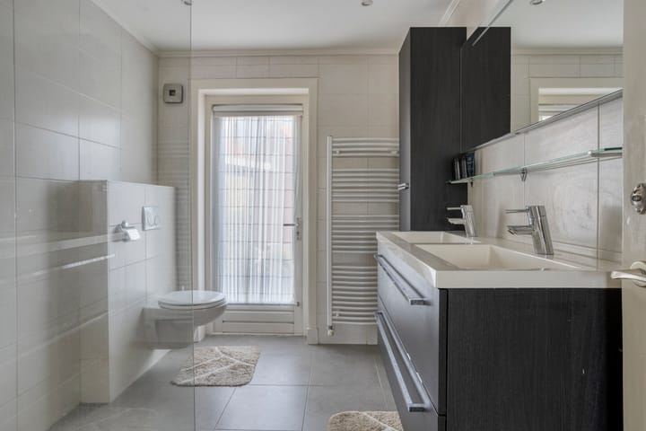 Foto 20 van Nispensestraat 75