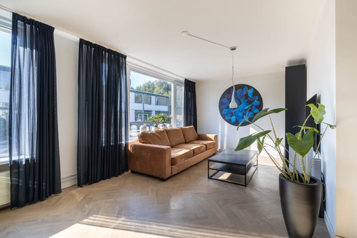 Foto 7 van Dekemastate 7