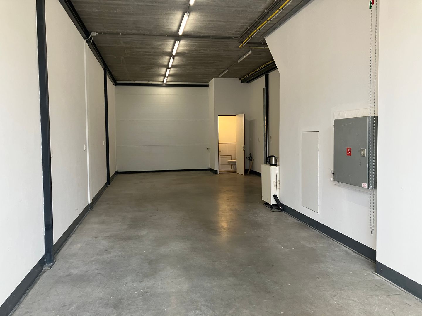 Bekijk foto 2 van Nijverheidsweg 23-B