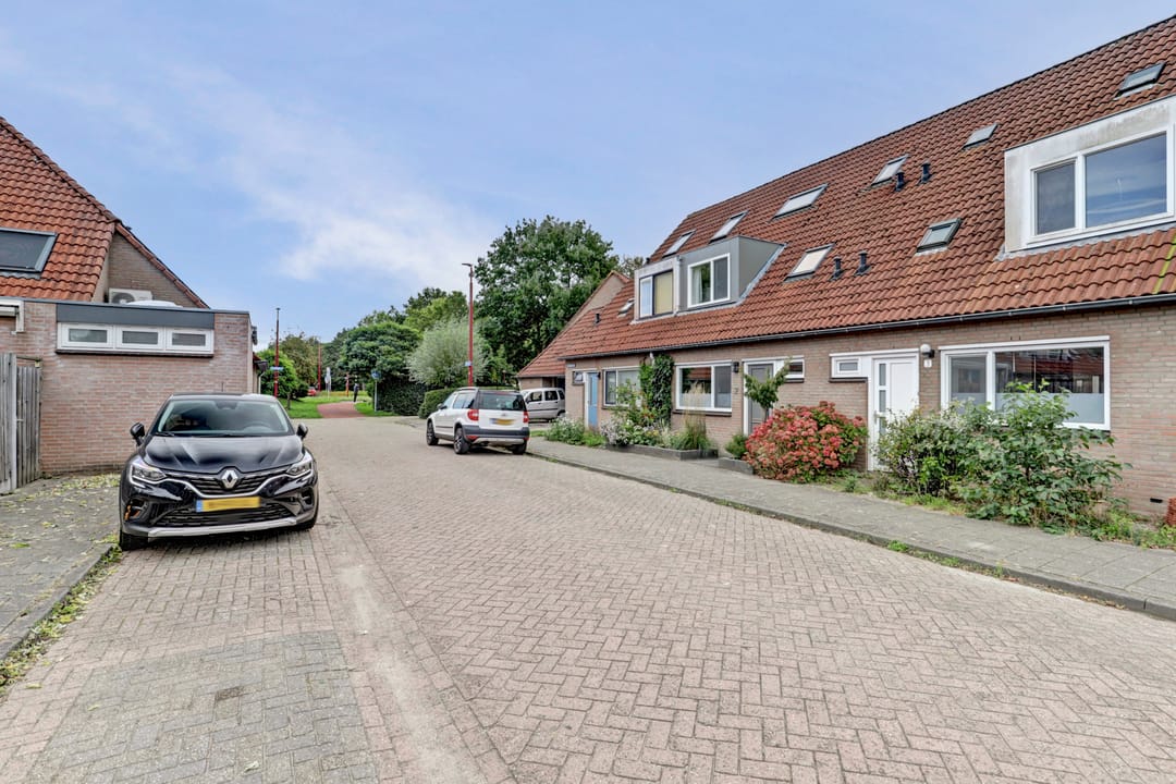 Photo 38 of Ernanilaan 2