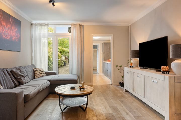 Foto 9 van Hulststraat 8