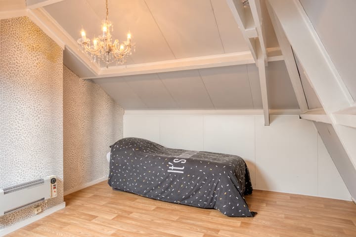 Foto 29 van Hulststraat 8