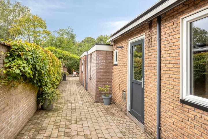 Foto 31 van Hulststraat 8