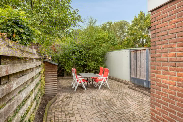 Foto 33 van Hulststraat 8