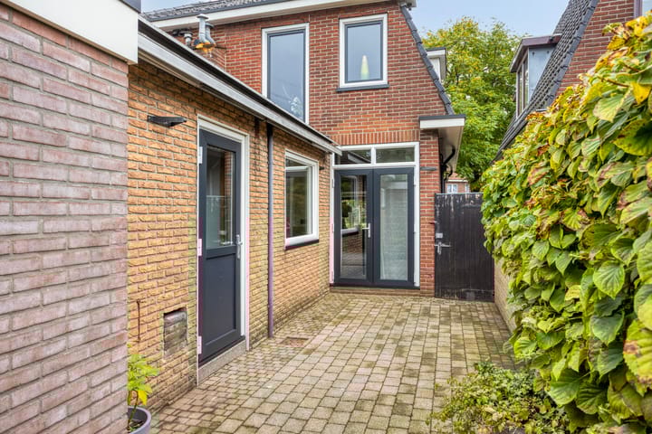 Foto 38 van Hulststraat 8