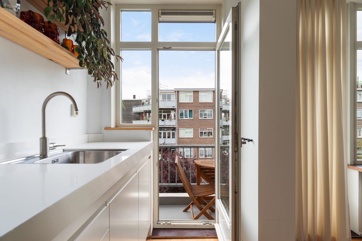 Photo 20 of Nolensstraat 65-D