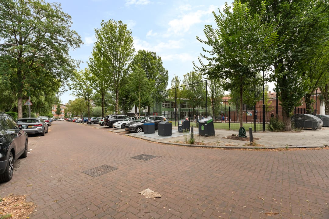 Photo 38 of Nolensstraat 65-D