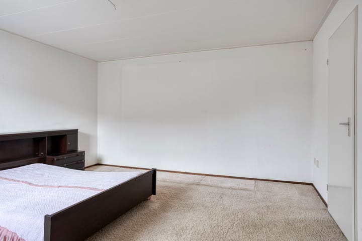 Foto 13 van van Heeckerenweg 3